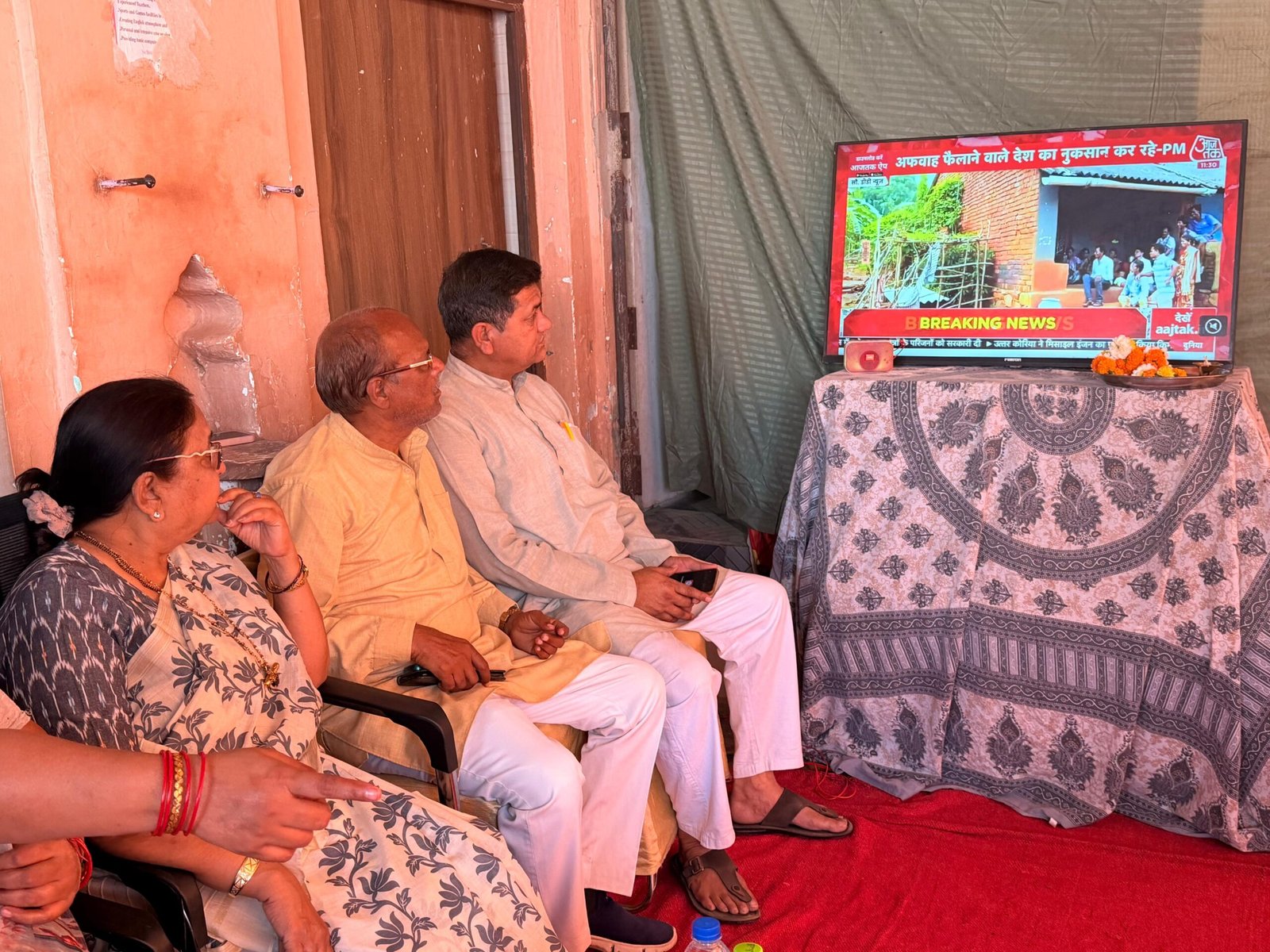 कैबिनेट मंत्री बेबी रानी मौर्य ने इस्लामपुर में ग्रामीणों संग सुनी 'मन की बात