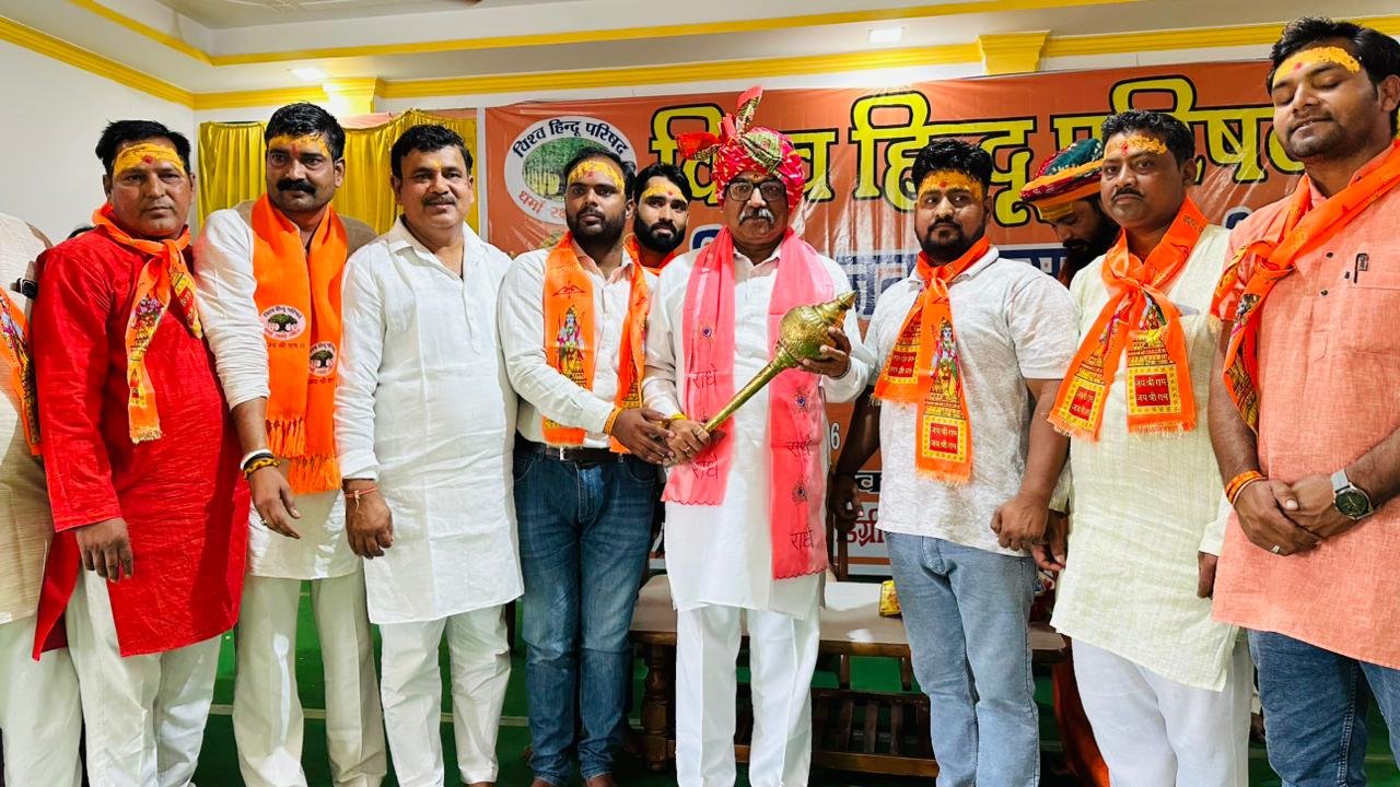 किरावली: 'राम जन्मोत्सव' के माध्यम से गूँजा हिंदुत्व का स्वर, पाश्चात्य सभ्यता के विरुद्ध युवाओं को किया गया जागरूक