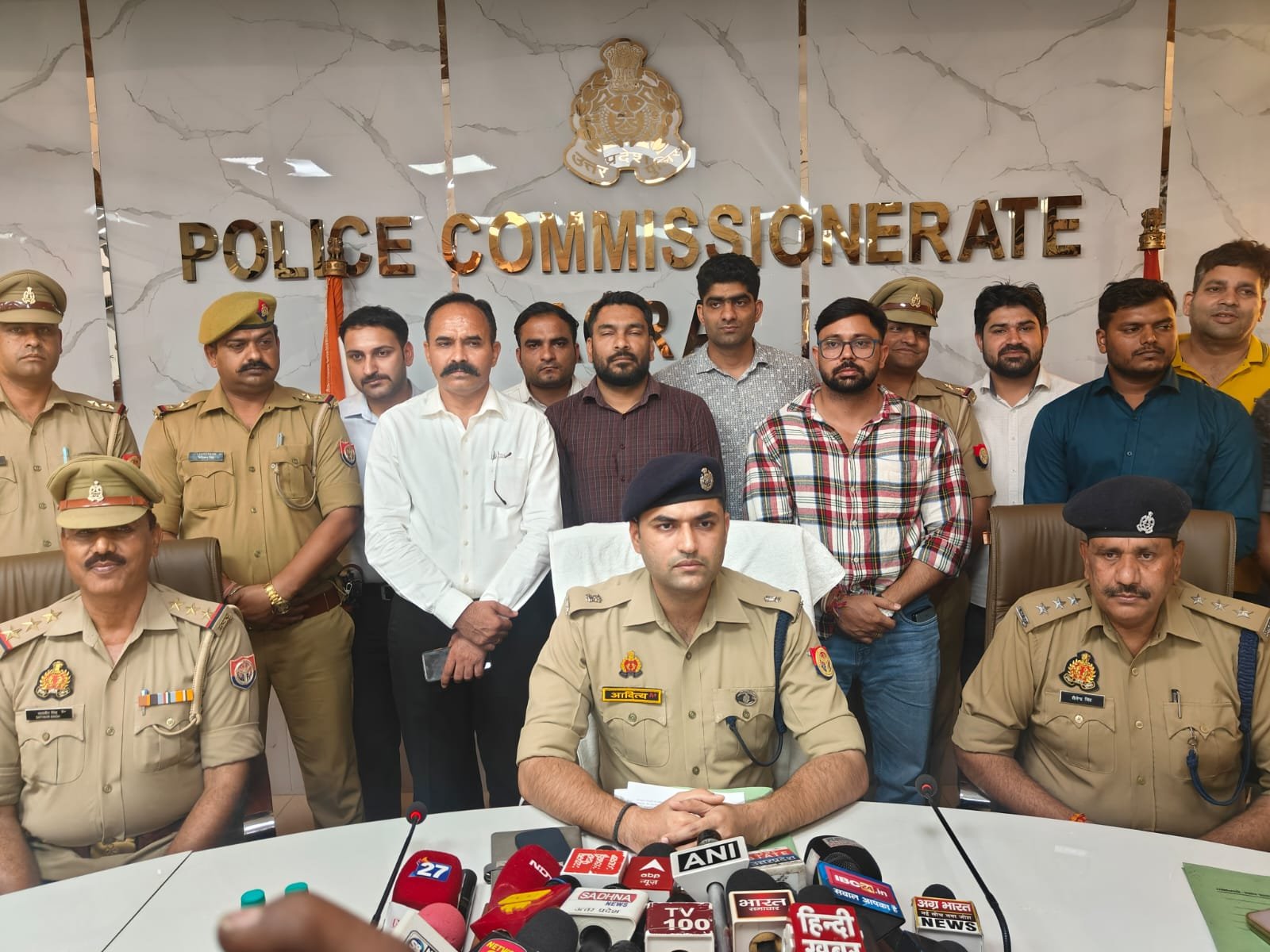 किरावली प्रिंस हत्याकांड का 48 घंटे में खुलासा: मामूली विवाद में पड़ोसी दोस्त ही निकला कातिल, रेलवे स्टेशन के पीछे पत्थर से कुचलकर की थी हत्या
