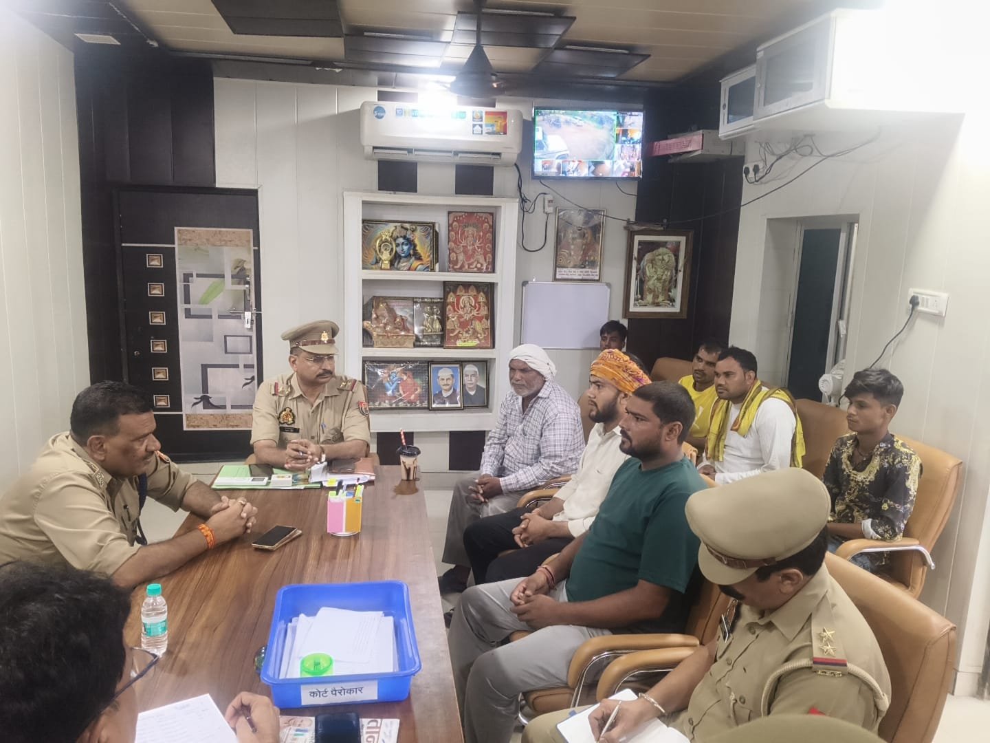 किरावली: कांवड़ यात्रा को लेकर पुलिस की सख्त चेतावनी, डीजे संचालकों को दिए सुप्रीम कोर्ट की गाइडलाइन के पालन के निर्देश