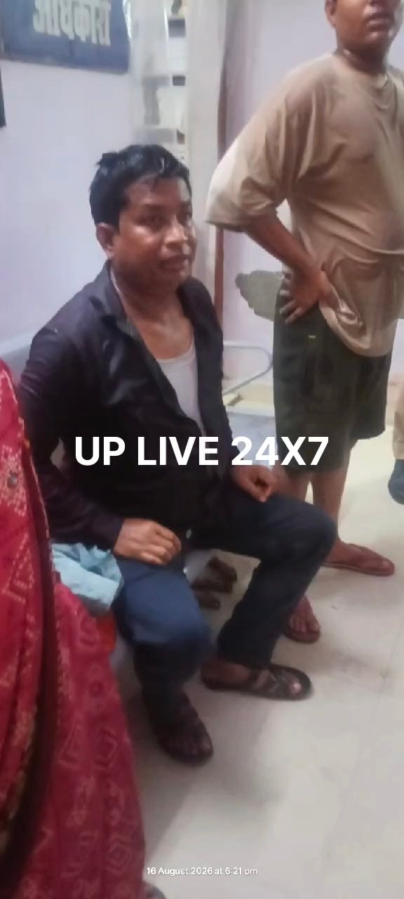अछनेरा थाने में हड़कंप: सुनवाई न होने से क्षुब्ध पीड़ित ने खुद पर उड़ेला तेल, मनोनीत सभासद पर लगाया दबाव बनाने का गंभीर आरोप